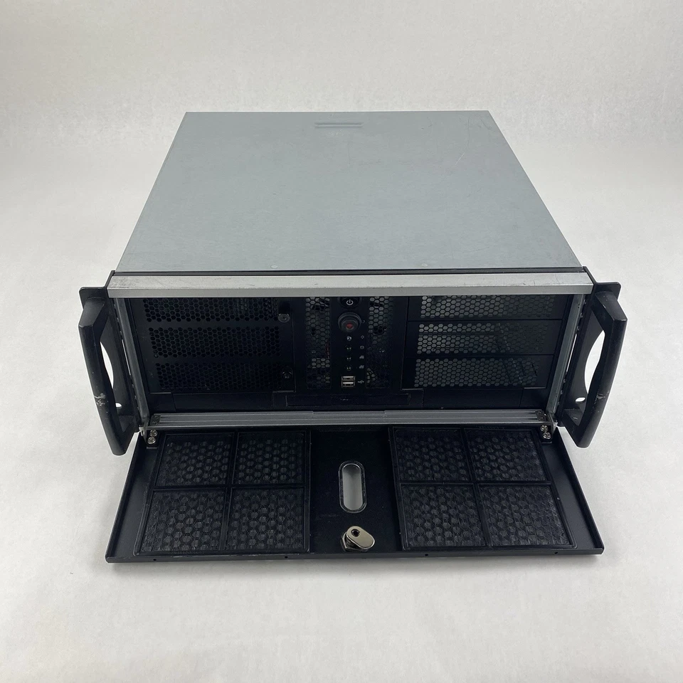 Chenbro RM42300 4U Rackmount Industrial Server Chassis Barebones - Image 3 of 4