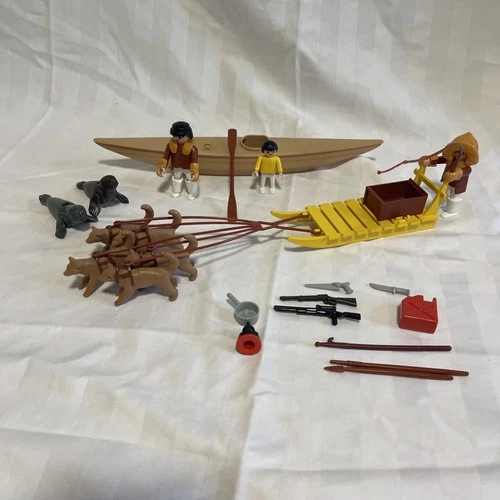 Vintage 1985 PLAYMOBIL 3466 ARCTIC KAYAK Inuit Eskimo Dog Sled Almost Complete