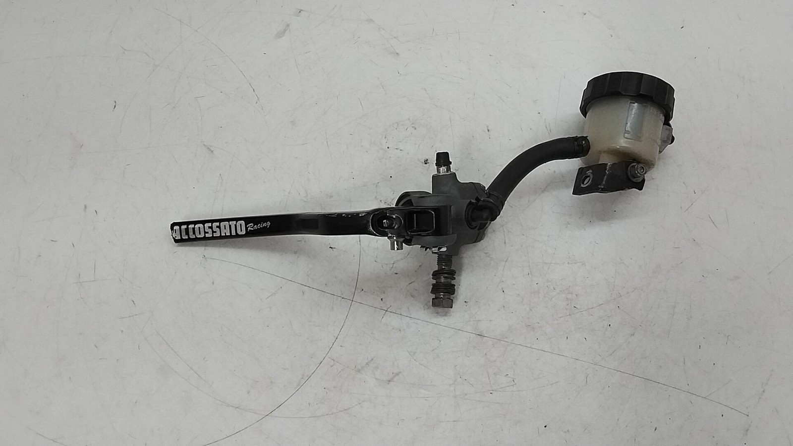 Yamaha r1 04 05 pompa freno anteriore accossato vedi foto