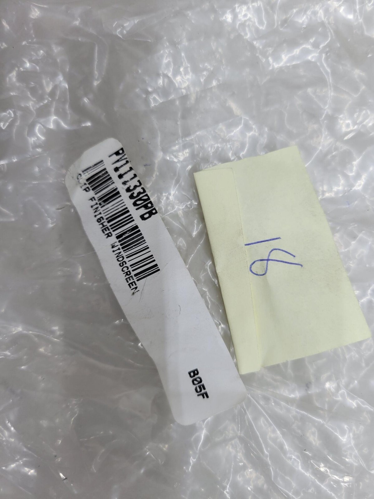 Rolls Royce / Bentley Clip Finisher Windscreen PV111330PB