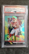 2018 Panini Prizm - Patrick Mahomes II #102 Hyper Prizm /275 PSA 10