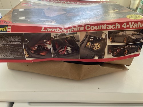 Vintage Revell 1/16 Lamborghini Countach Quattrovalvole Model Kit Unbuilt - Picture 3 of 5