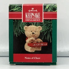 1991 Hallmark Notes Of Cheer Bear On Keyboard Keepsake Ornament - FREE SHIPPING