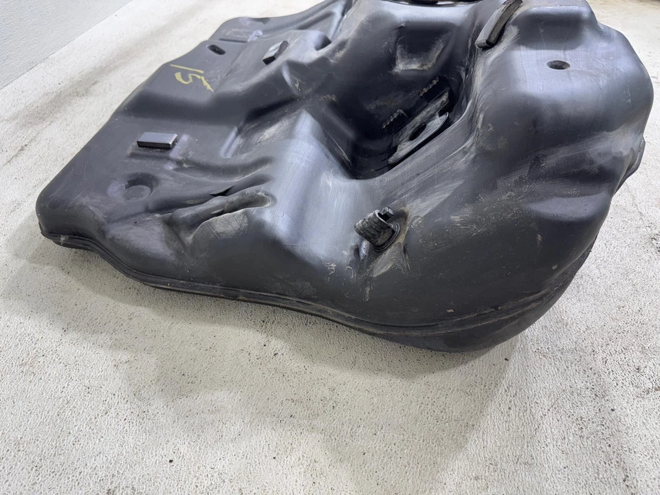 Pontiac Grand Prix 2007-2008 tanque de combustible conjunto de gasolina 6 cilindros 3,8 L Foto 4 de 4