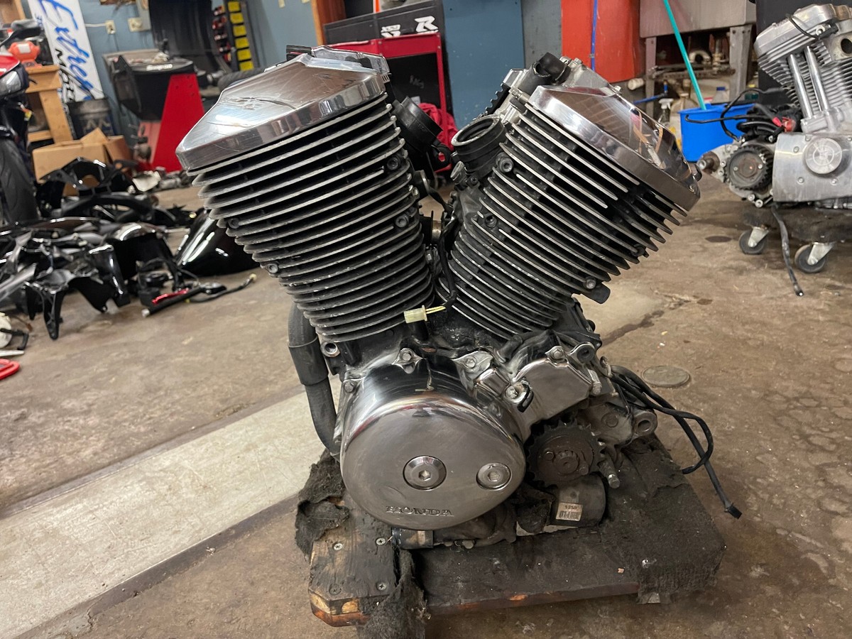 2002 03 Honda Shadow Sporit VT750 750 Engine Motor Transmission
