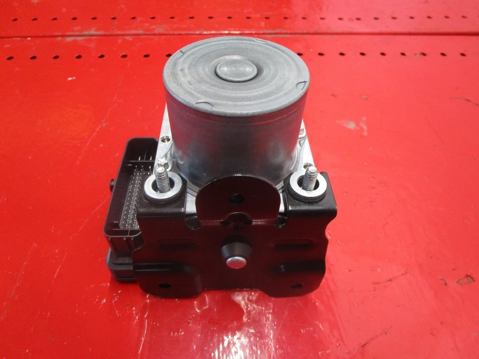 Jaguar XF 2016 tracción trasera antibloqueo ABS bomba de freno OEM Foto 4 de 4