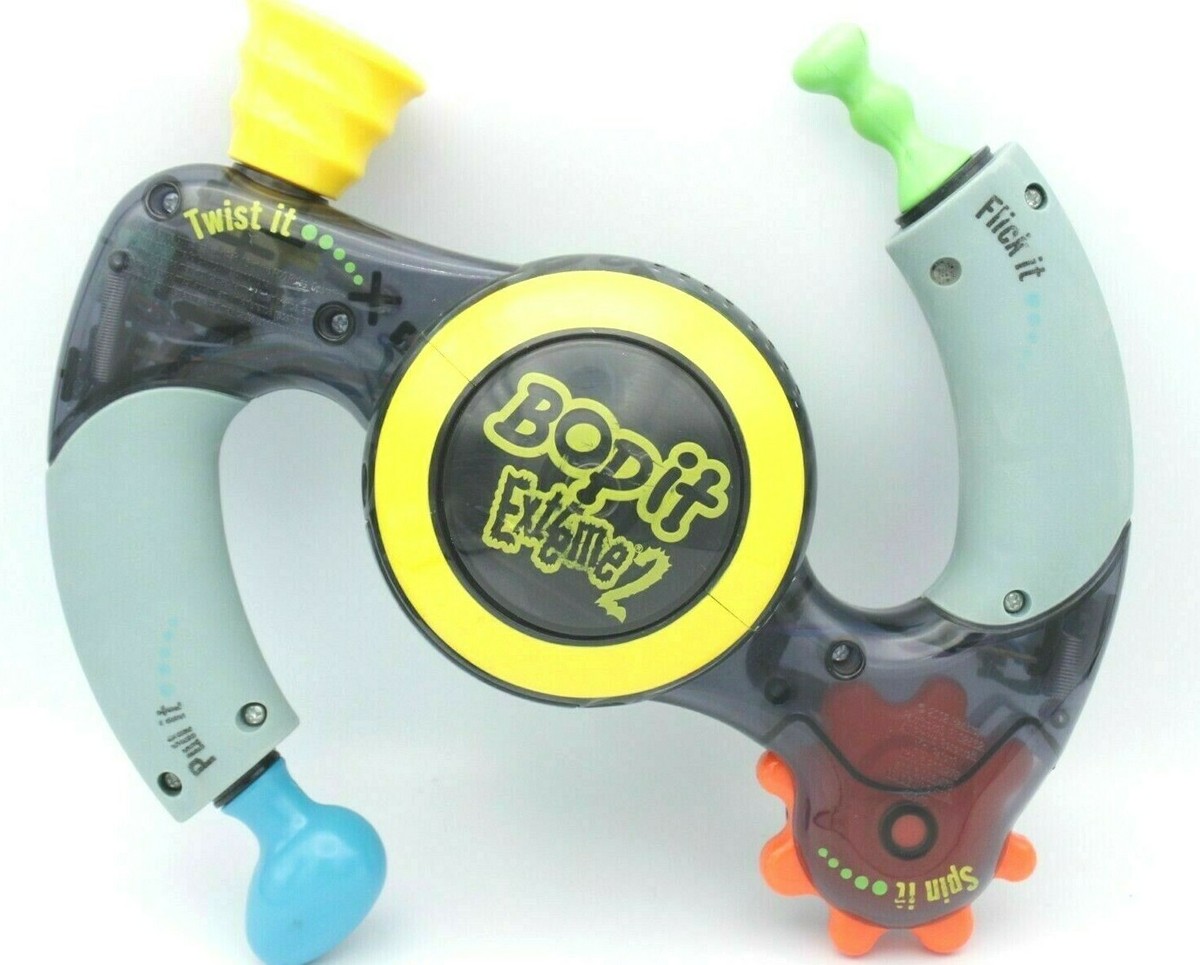 Bop it ゲーム　おもちゃ ポップイット Bopit Amazon.com: Hasbro Gaming Bop It : Toys & Games