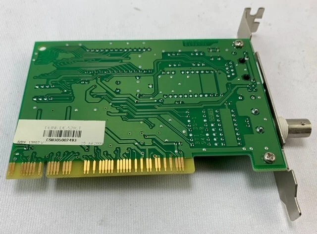 Tarjeta adaptadora Ethernet D-Link DE-528CT Foto 3 de 3