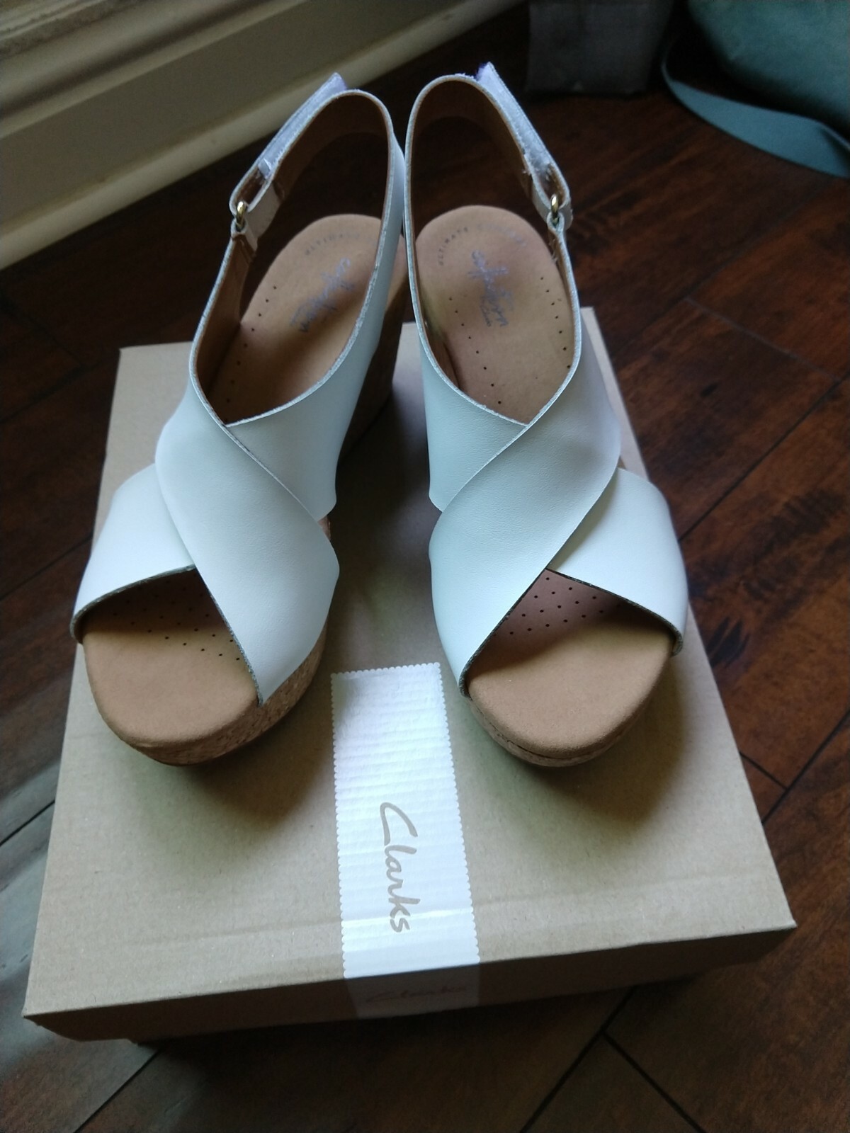 clarks women's annadel eirwyn wedge sandal