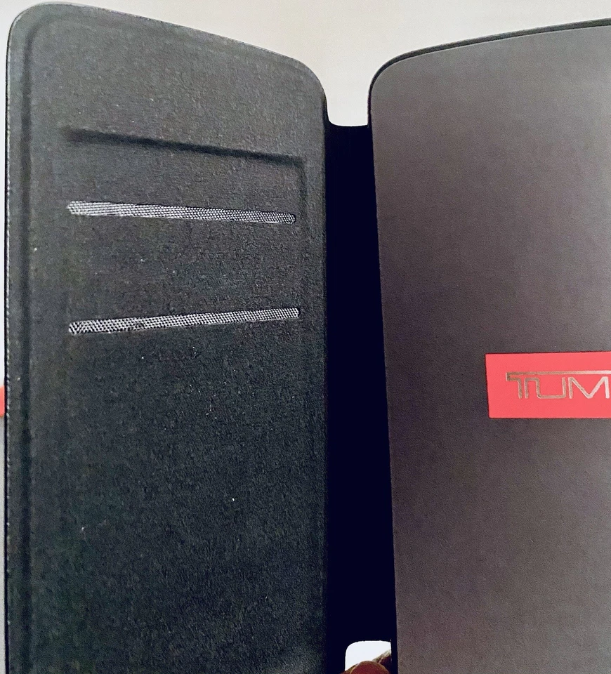 Funda tipo billetera tipo folio de cuero Tumi para Motorola Moto Z Droid Edition negra NUEVA Foto 2 de 4