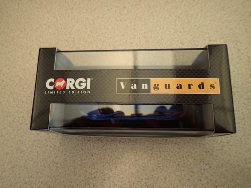 Vanguards VA15301 1:43 Ford Focus MK3 RS blu azoto intatto - Foto 13 di 20