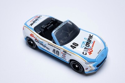 マツダロードスターCAR GRAPHIC 40周年記念ミニカー 6個セット マツダロードスターCAR GRAPHIC 40周年記念ミニカー 6個セット