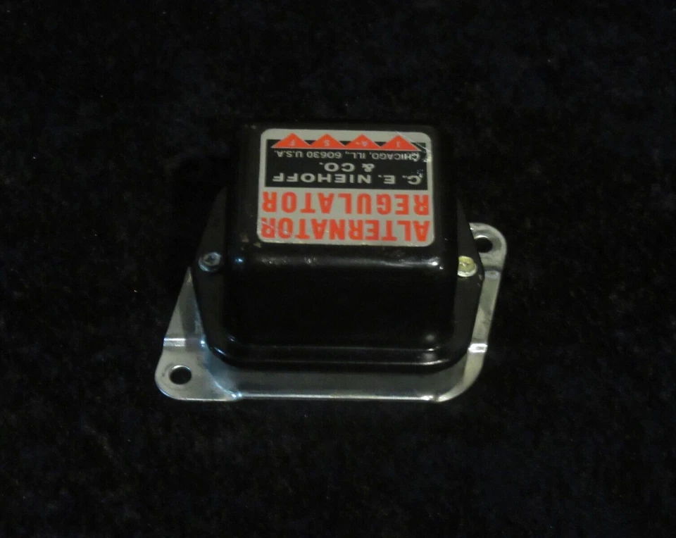 NOS 1963-1966 Ford Mercury Lincoln Niehoff 12 Volt Voltage Regulator - Image 2 of 4