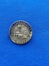 Old Vintage British YOUNG FARMERS' CLUB Enamel Association Badge