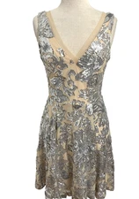 Belle Badgley Mischka Nude Mesh Silver Floral Sequin V-Neck Fit & Flare Dress 8