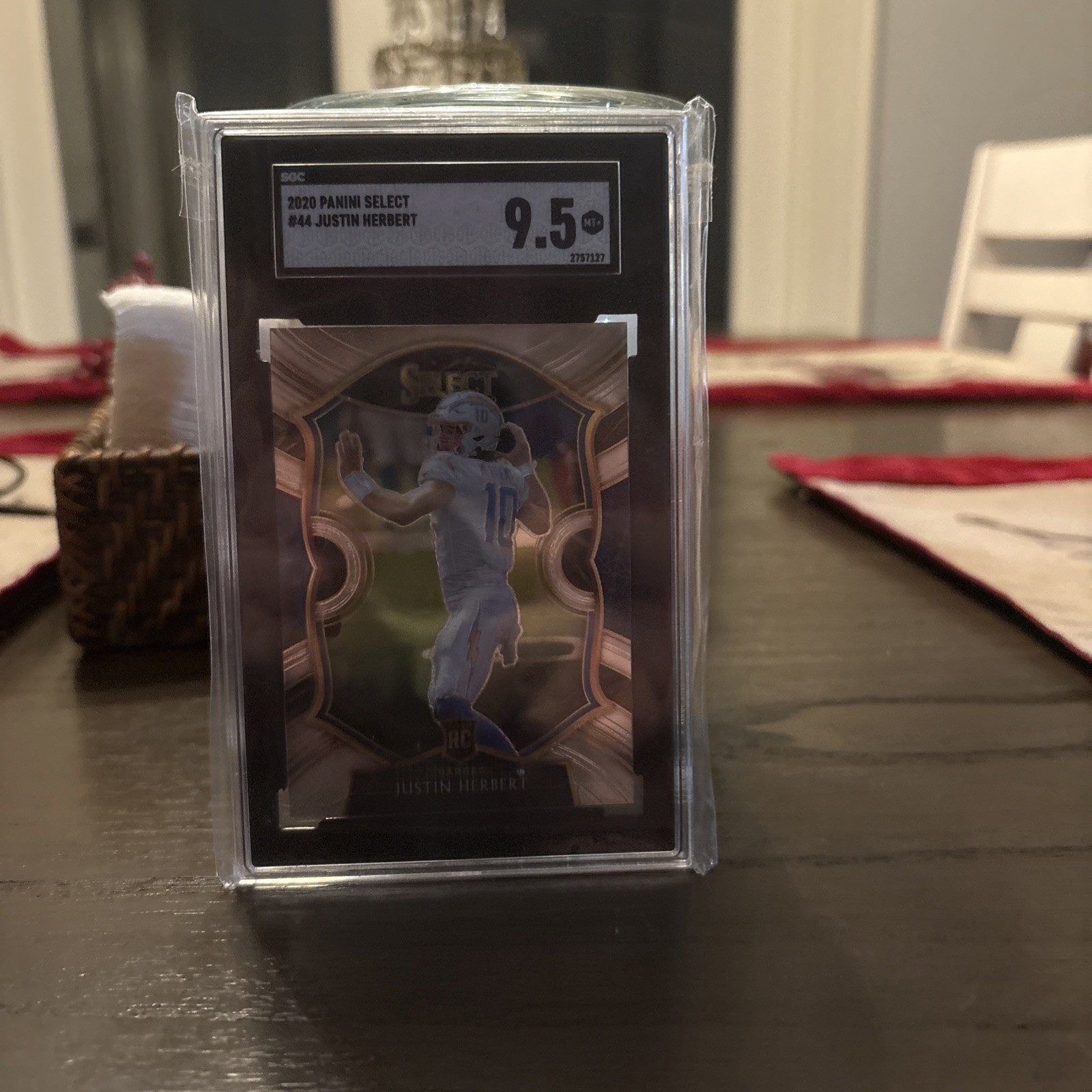 2020 Panini Select - Concourse Justin Herbert #44 Silver Prizm (RC)