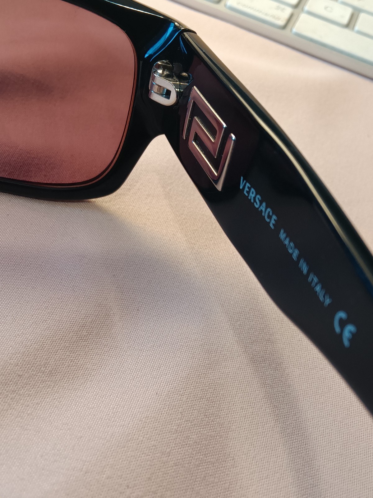 Authentic Versace Retangular Sunglasses FRAME ONL… - image 3