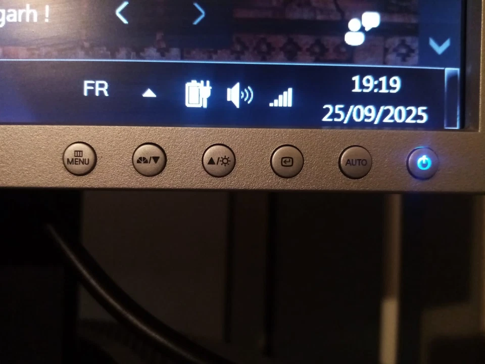 Écran PC 17''  pc Samsung SyncMaster 740B DVI-D • VGA - Photo 3/4