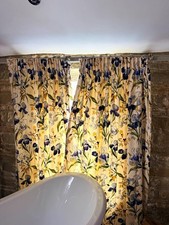 Colefax and Fowler Made-to-Measure Curtains – Iris Floral Print