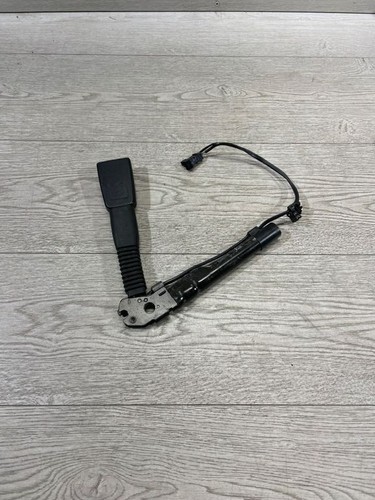 BMW 3 E90 E91 2005 Gurtschloss vorne 7126296 KAN15856