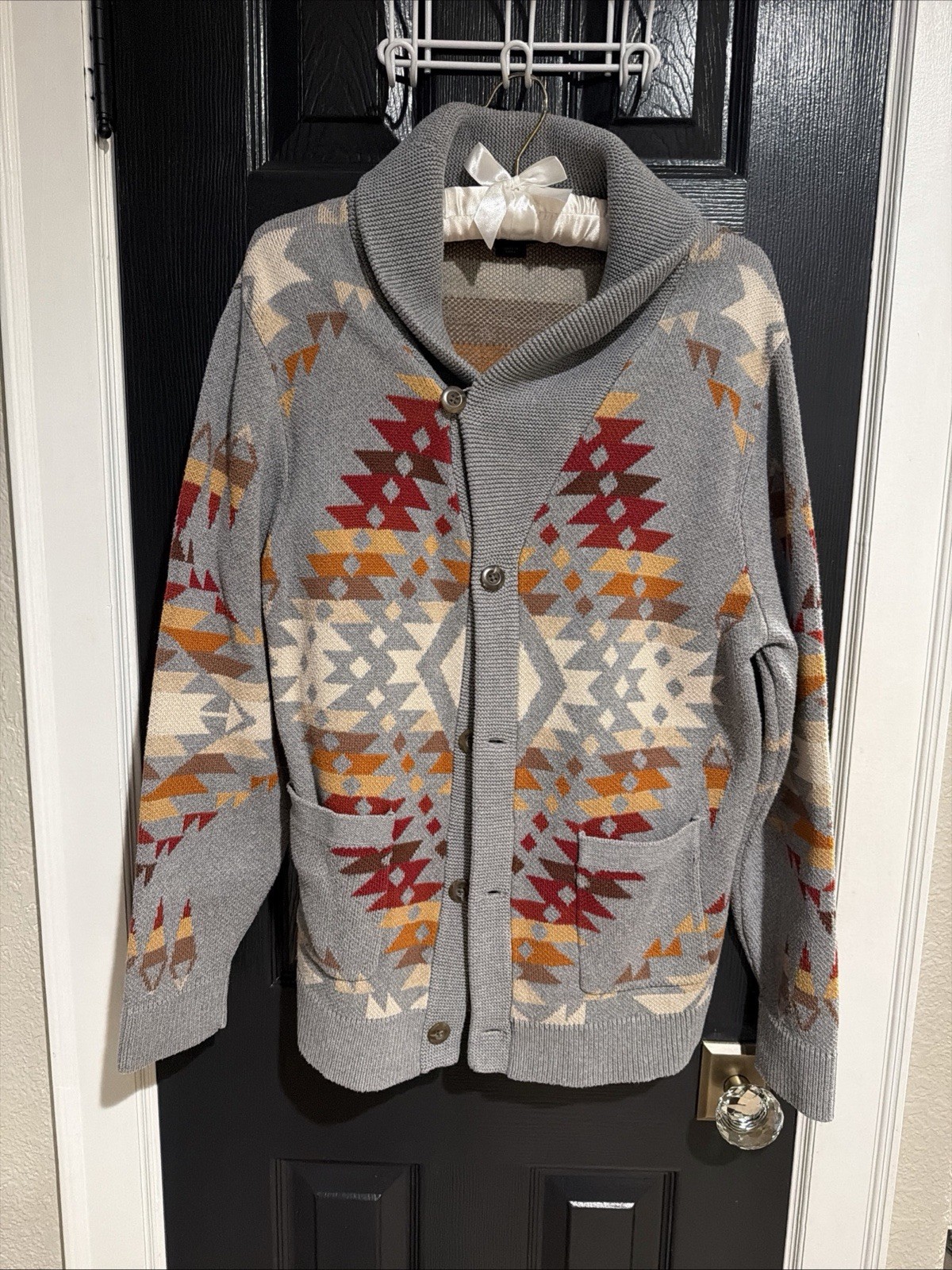 Vintage PENDLETON Native Pattern Shawl Collar Car… - image 3