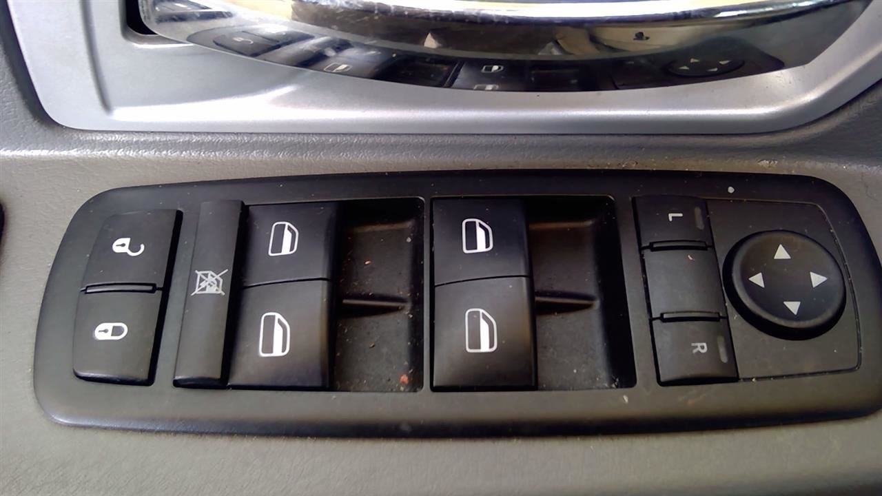 Picture 9 of 12