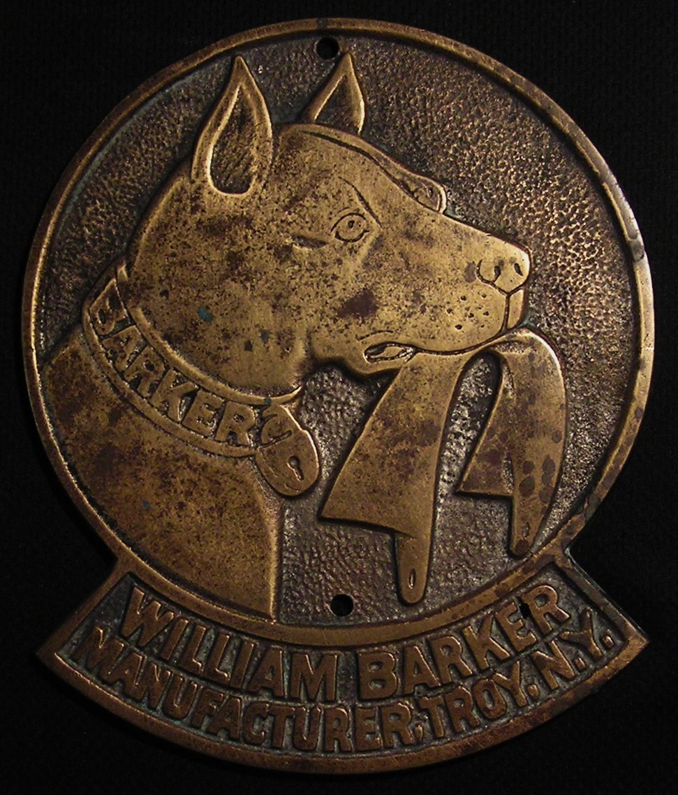 RARE ANTIQUE WILLIAM BARKER COLLARS & CUFFS ADVERTISING DOG PLAQUE SIGN TROY NY