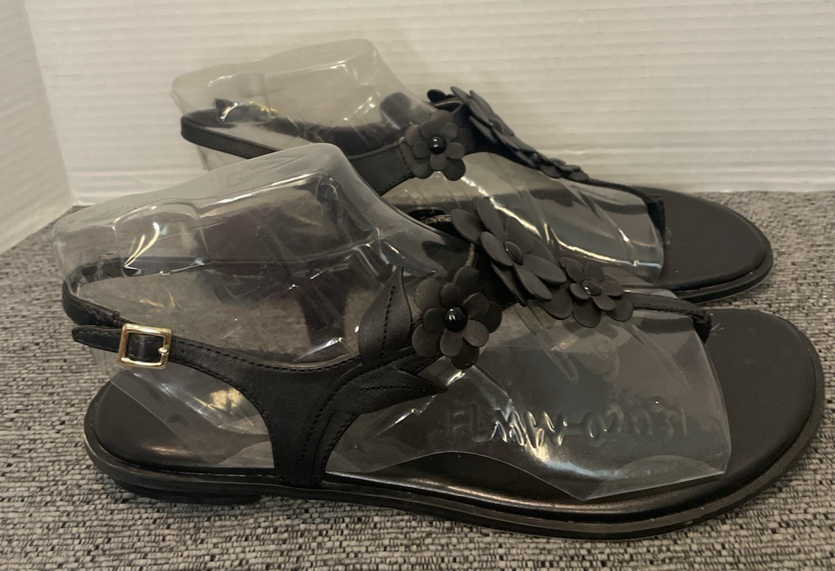 Michael Kors Sandals Women's Size 11M Black Flat Thong Slingback