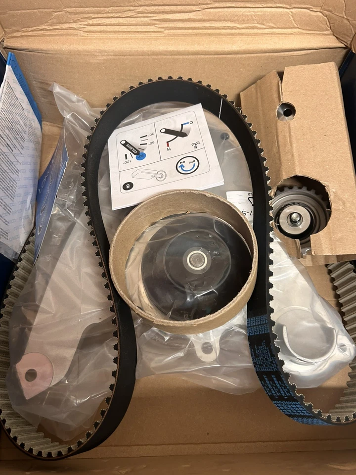 WATER PUMP & TIMING BELT KIT KTBWP3390 - Image 4 of 4