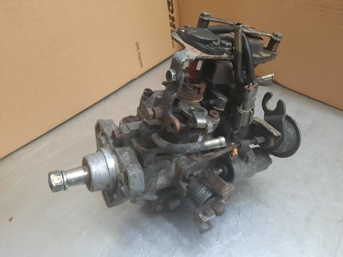 Zexel Diesel Fuel Injection pump Foe Isuzu 4JG2-T 104741