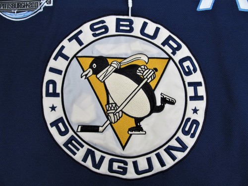 Rbk CCM Brooks Orpik #44 Penguins Winter Classic 2011 Hockey Jersey Size 56 - Picture 4 of 9