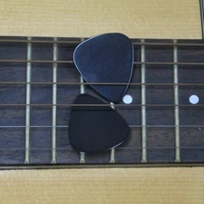 100pcs thin 0.46mm Blank Guitar picks Plectrums Celluloid Solid Black