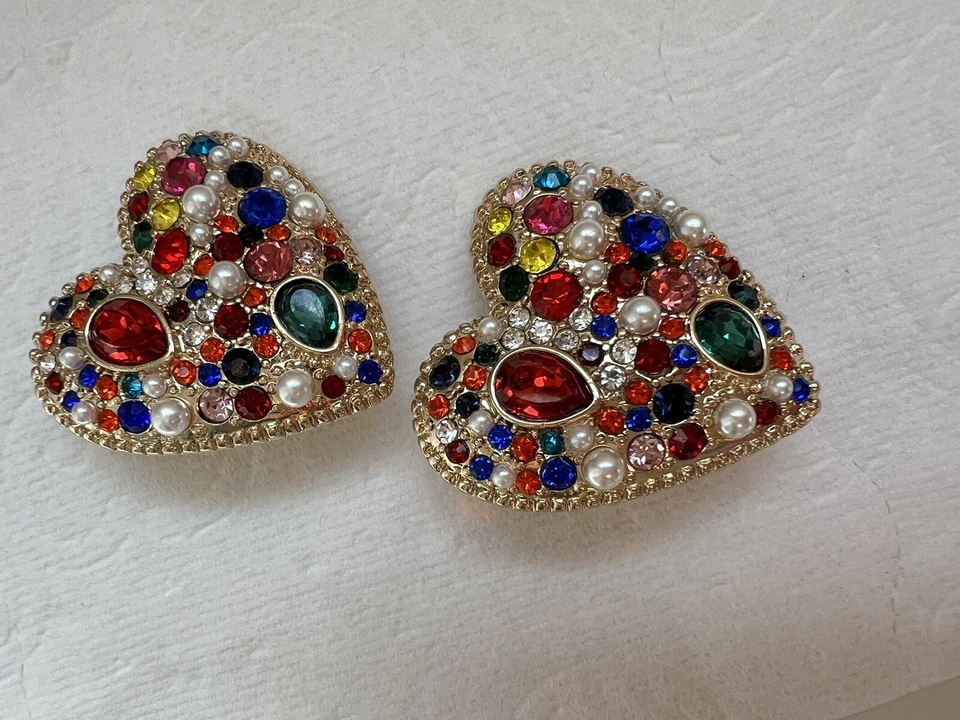 Brincos com clipe em forma de coração Forever 21 strass/pérola falsa, (novo)!!! - Imagem 3 de 4