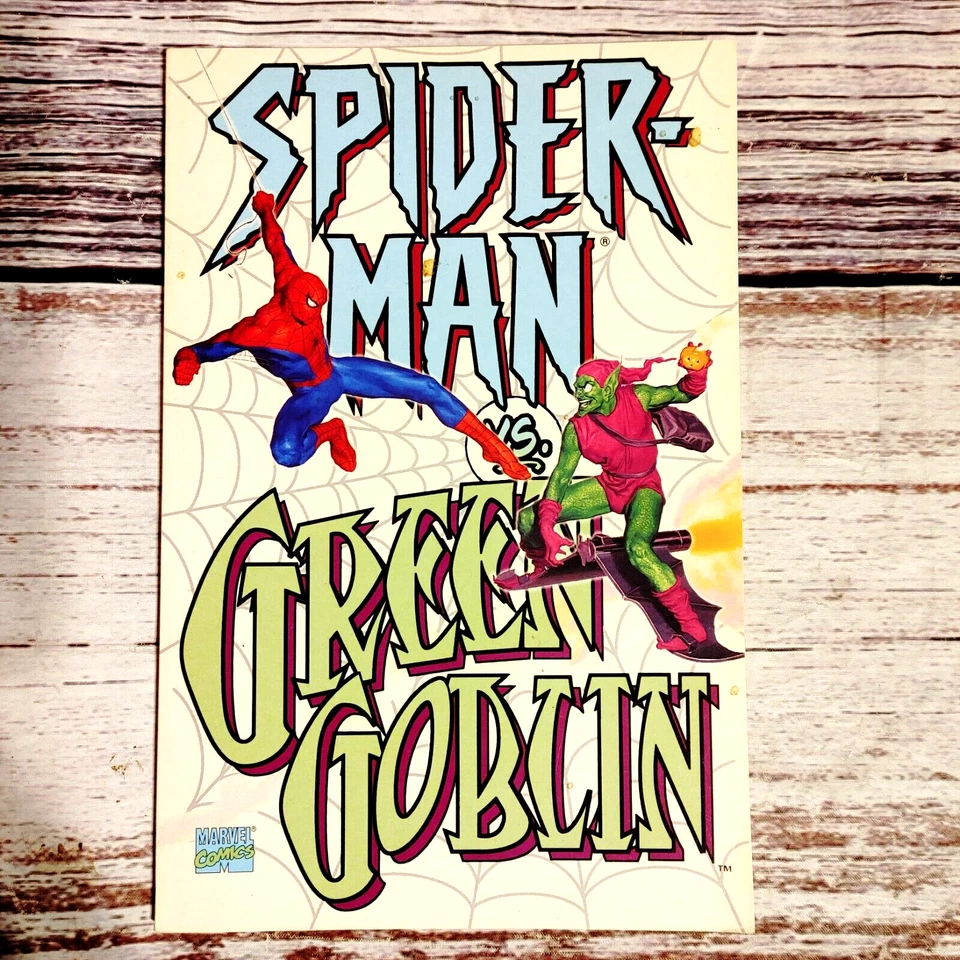 Lote de 4 TPB con Spider-Man. Duende Verde, Spider Slayers, Guerras Secretas + Foto 2 de 4