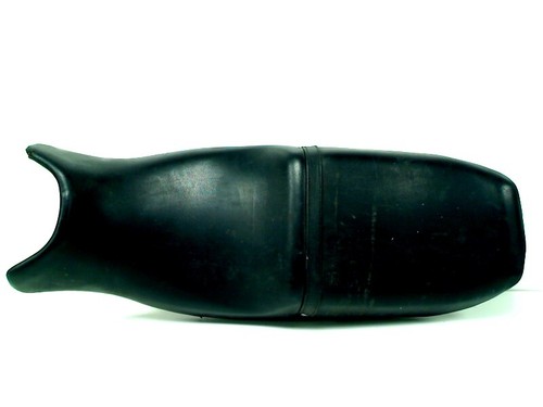 45100-20C10 siége pour SUZUKI GSX 750 F 1989-1997 1994 occasion 141910 - Photo 3/8