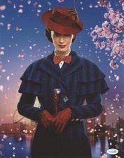 Emily Blunt "Mary Poppins Returns" AUTOGRAPH Signed 11x14 Photo ACOA