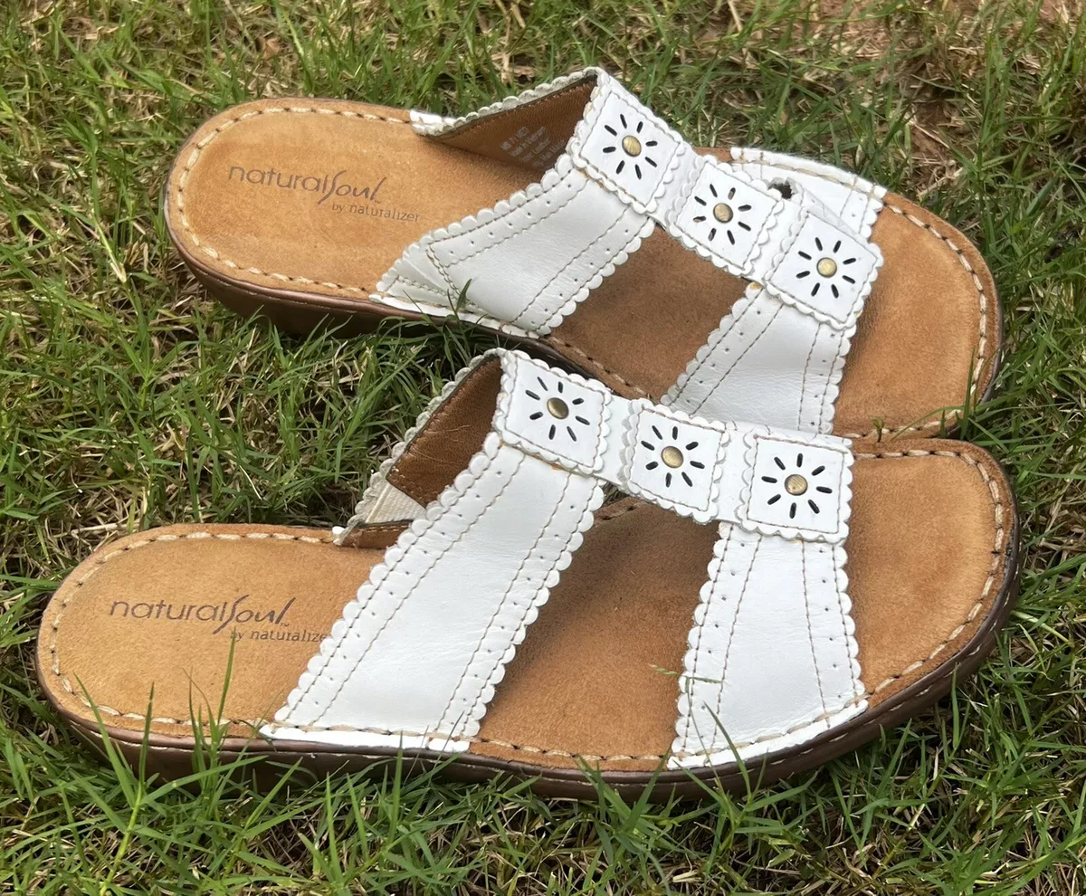 Naturalizer hotsell leather sandals