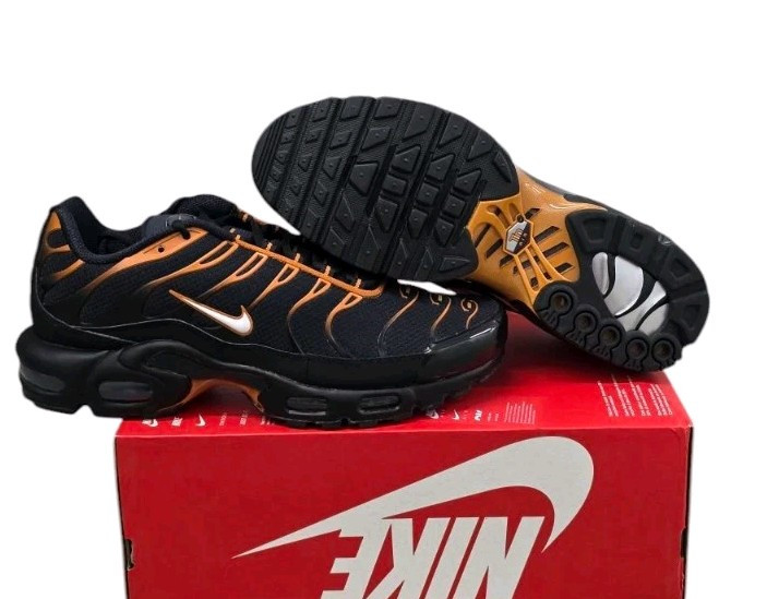 靴 Nike Air Max Plus Dark Obsidian/Monarch Nike Air Max Plus Dark Obsidian Monarch Men's - FN6949-400 - US
