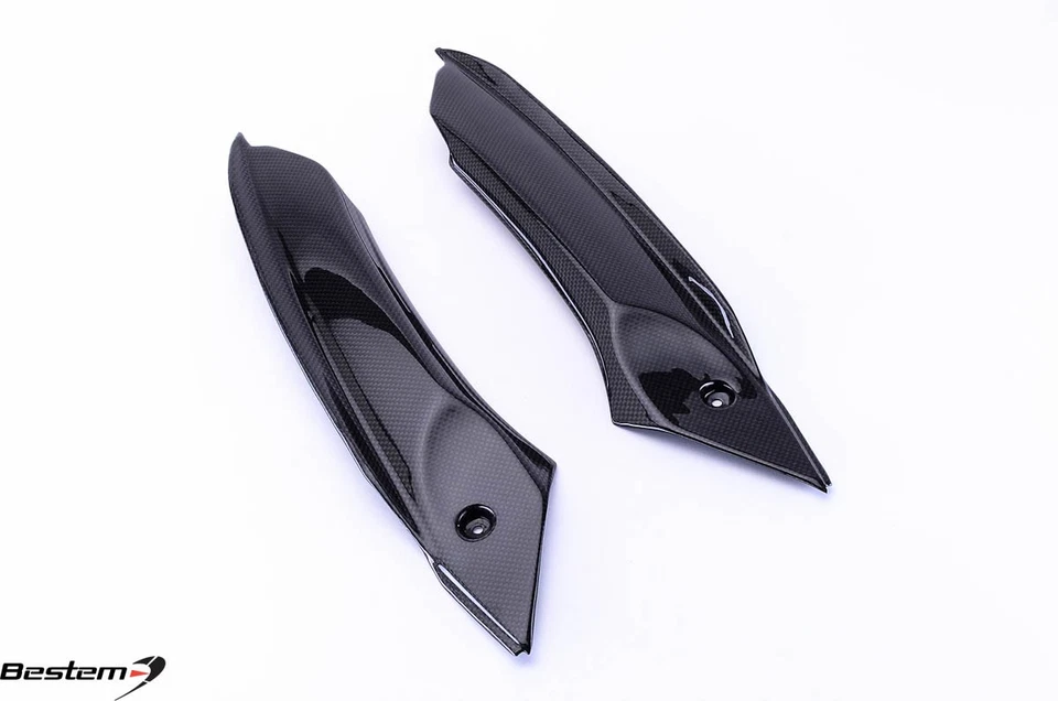 Carenado de cubierta de panel de admisión de aire de fibra de carbono Triumph Daytona 675 2006-2008 Foto 2 de 4