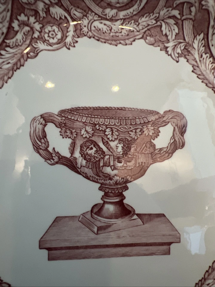 SPODE Archive Collection-Warwick Vase 10”Plate,Red Transfer-Ware.ENGLAND - Image 3 of 4