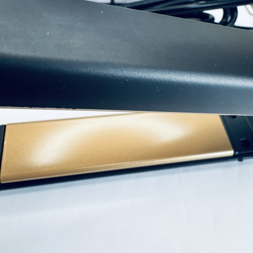 Conair InfinitiPro Ultra High Heat 1-inch Shea Butter Infused Flat Iron - Picture 5 of 13
