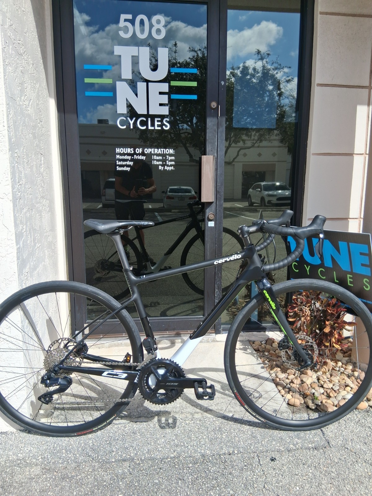 Brand NEW Cervelo C-Series, Shimano 105 Di2 group, not Soloist not S5 not R5 