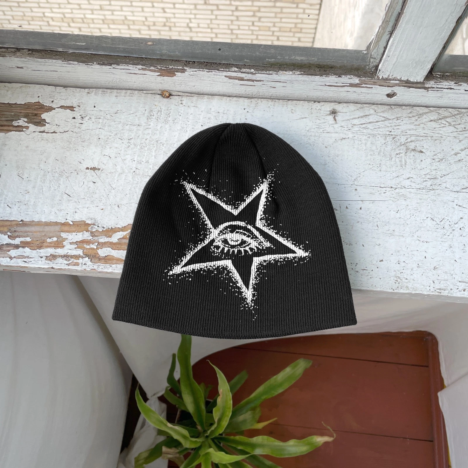 All Seeing Eye Star Beanie – Occult Grunge Streetwear Hat Opium
Opens in a new window or tab