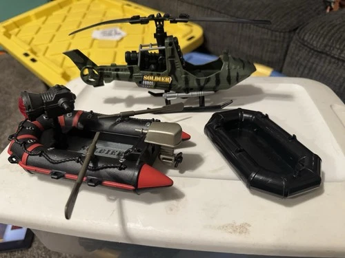 Gi Joe 3.75 Vehicles Life Raft, Helicopter And Smaller Raft Soldier Accessories