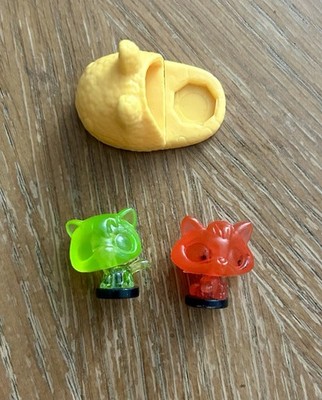 Littlest Pet Shop LPS Teeniest Tiniest Clear Translucent Red & Green Cats 