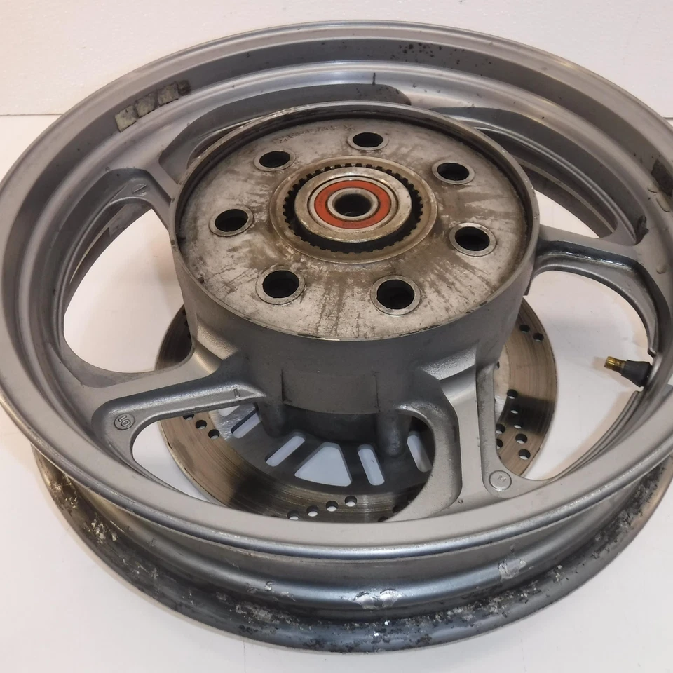 86-06 kawasaki concours 1000 OEM RODA TRASEIRA ARO TRASEIRO COM PNEU - Imagem 4 de 4