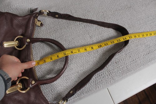 B. Makowsky Boho Braun Leder Bronze Reißverschluss Hobo Schultertasche Handtasche - Bild 21 von 21