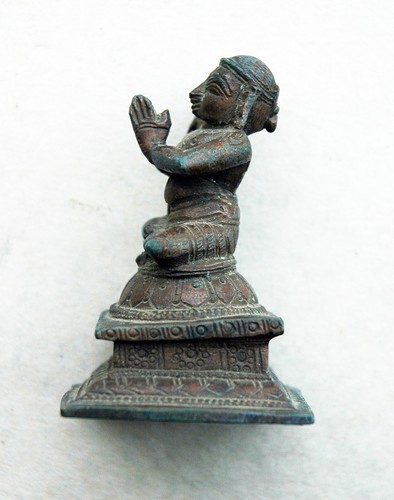 Bronze-Figur Miniatur Indien 18. Jahrhundert Beter mit Axt Selten alte Sammlung - Bild 3 von 6