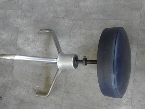 VINTAGE RETRO Stool Industrial design Medical Adjustable Drafting Rotating - Picture 3 of 6
