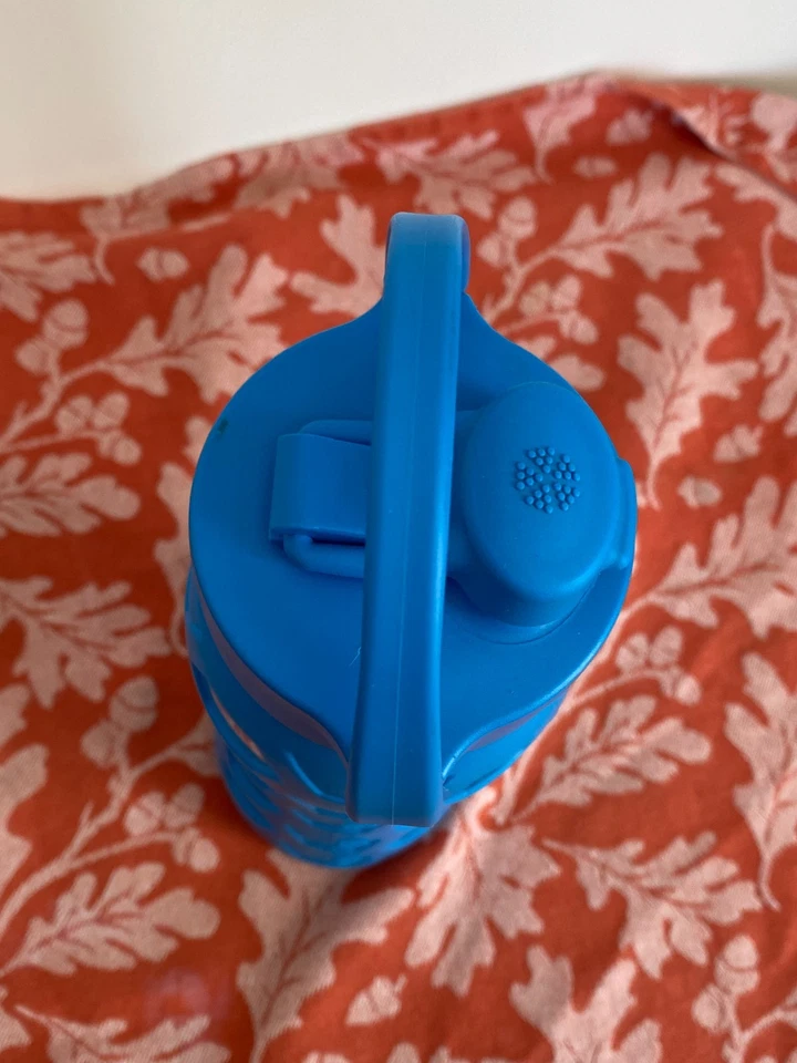 Garrafa de água de vidro Lifefactory 22 oz, tampa flip hexagonal manga de silicone, azul, sem BPA - Imagem 3 de 4